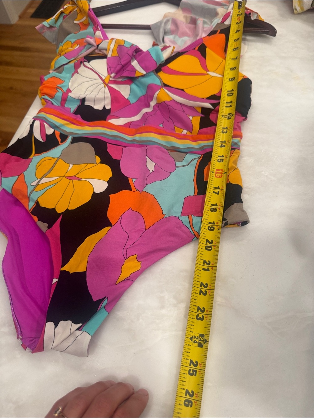 California Cool Trina Turk Vibrant Floral Ruffle One-Piece Resort wear 6/8 - Picture 8 of 10